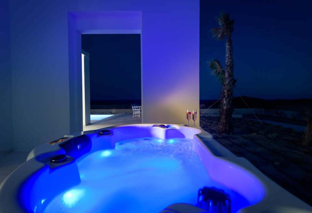 Seashore Beachfront Villa لاخنيا المظهر الخارجي الصورة
